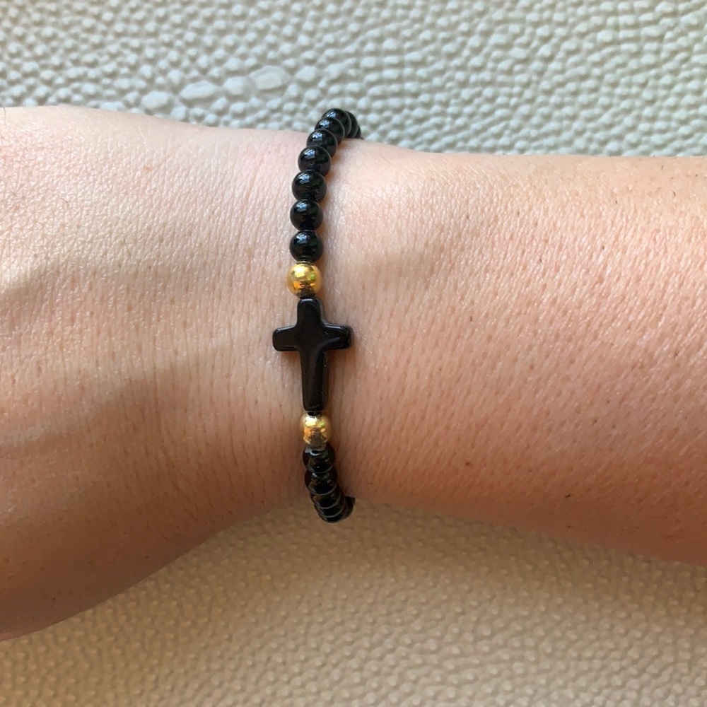 Cross Beaded Bracelet